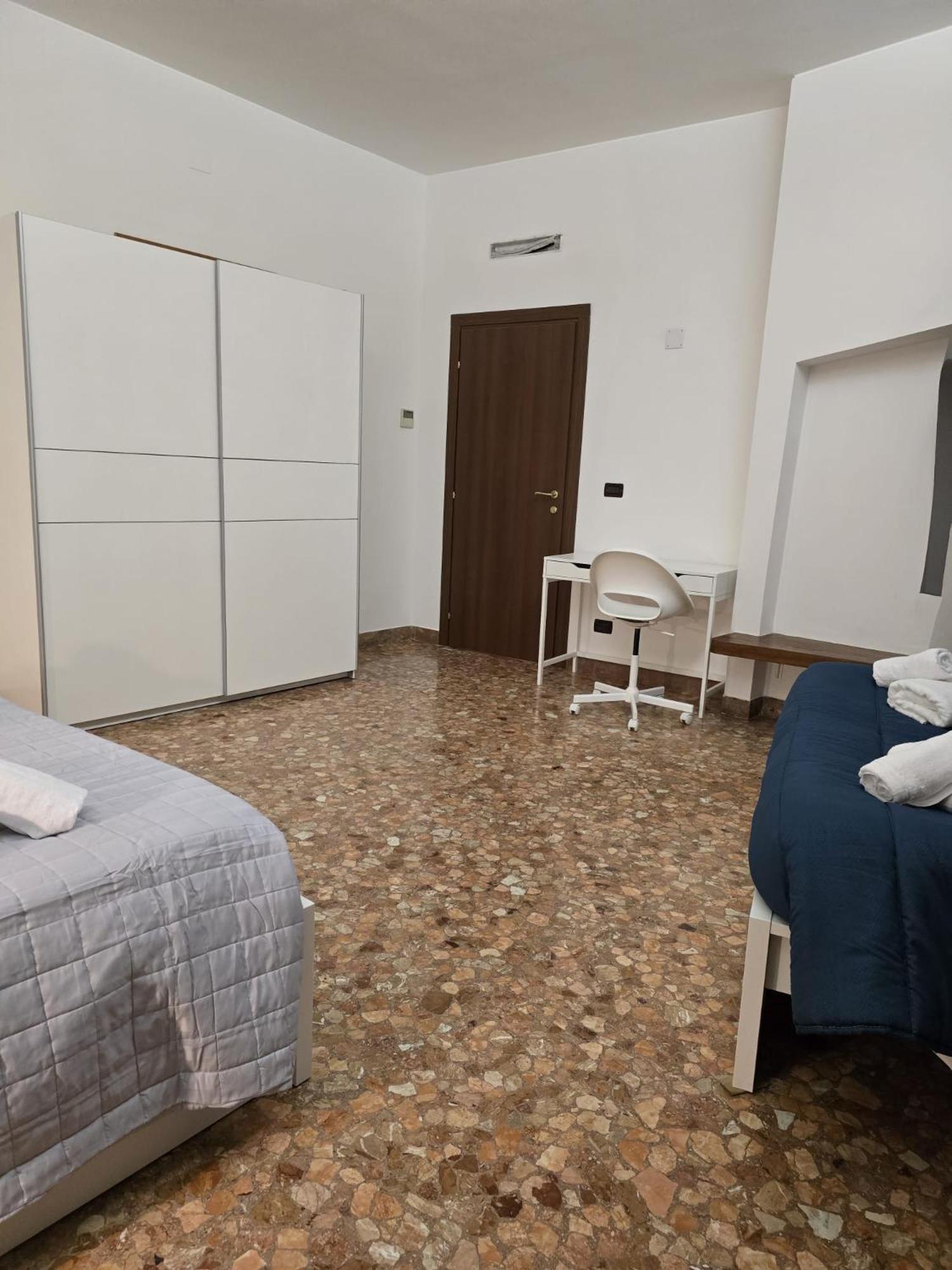 Guest house Mmm Train Station 3 Venice
